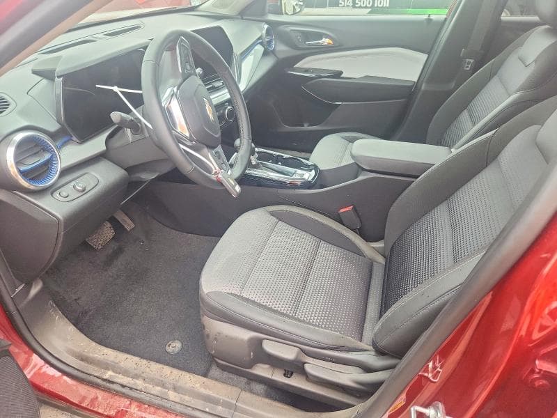 2025 CHEVROLET TRAX 1LT 7