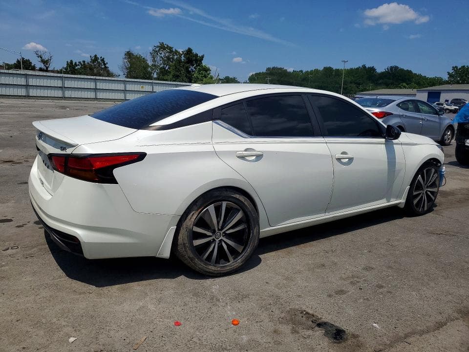2019 NISSAN ALTIMA SR 3