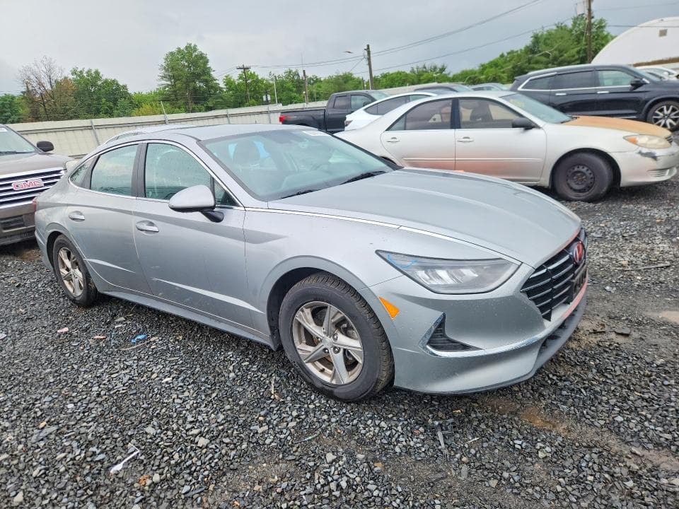2020 HYUNDAI SONATA SE 4