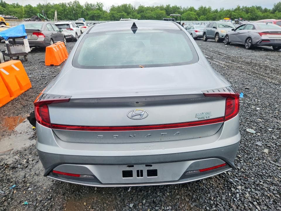 2020 HYUNDAI SONATA SE 6