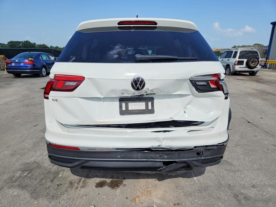 2022 VOLKSWAGEN TIGUAN SE 6