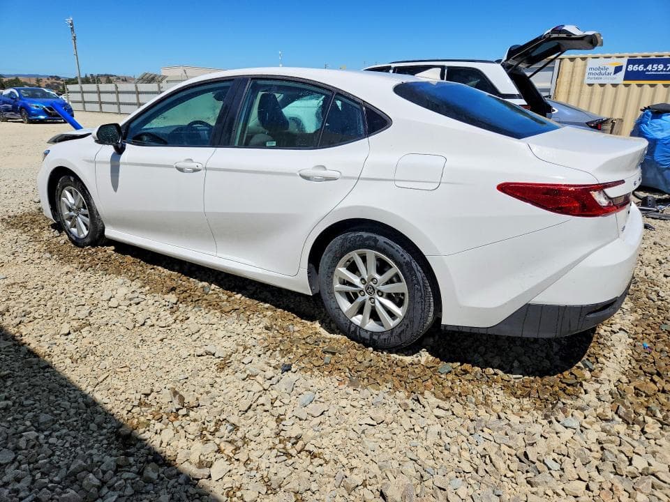 2025 TOYOTA CAMRY LE 2