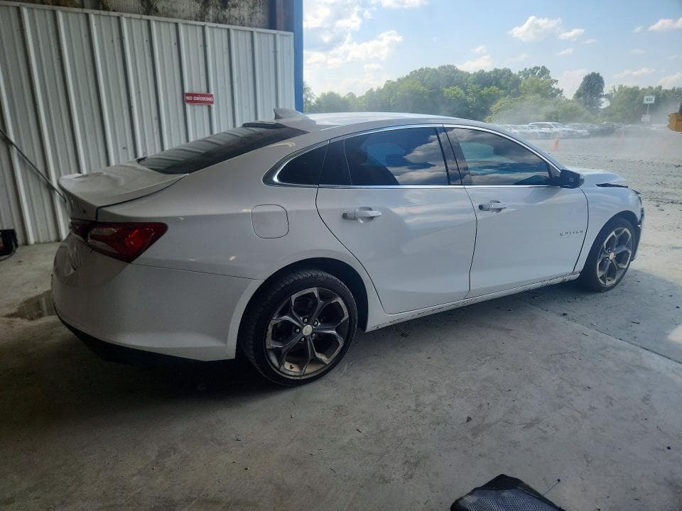 2021 CHEVROLET MALIBU LT 3