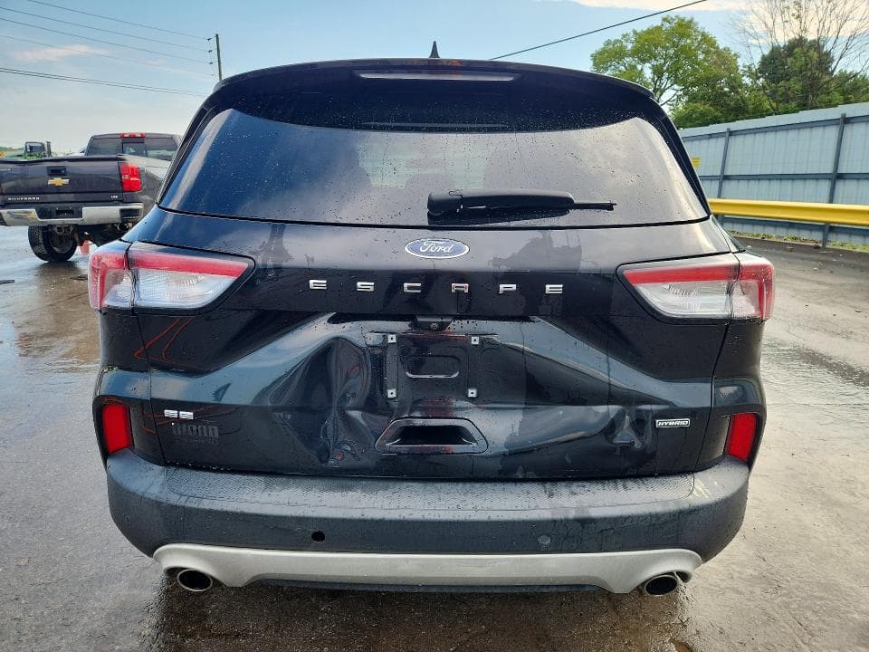 2021 FORD ESCAPE SE 6