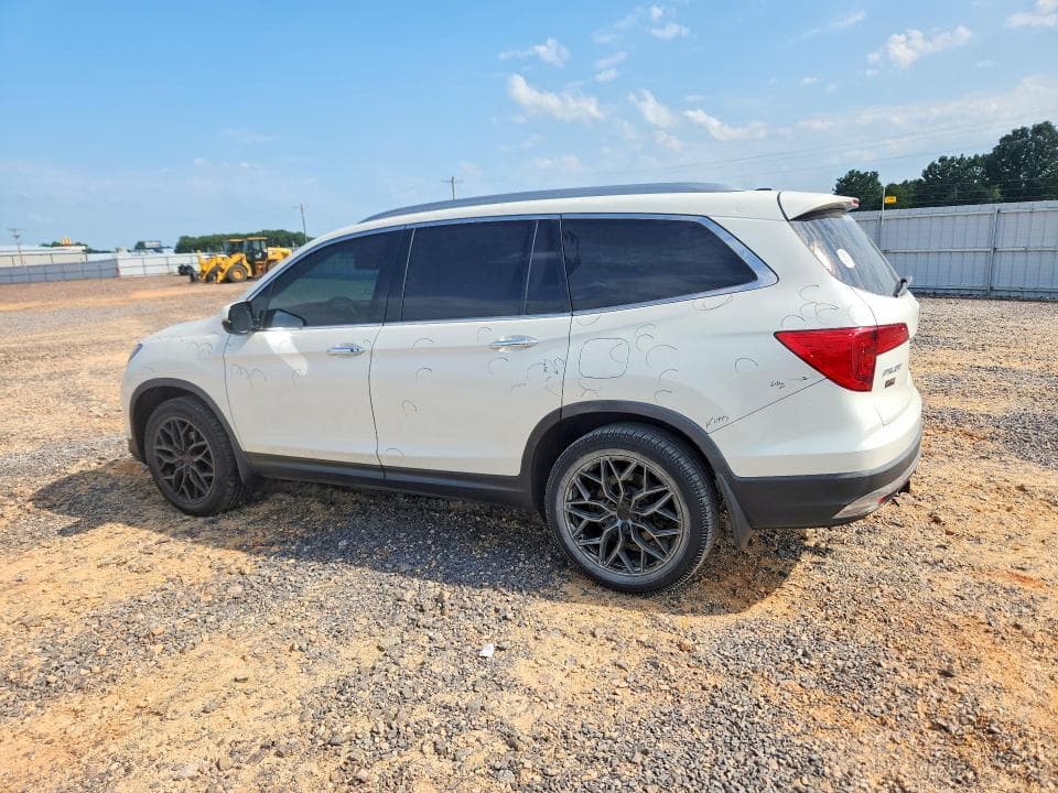 2017 HONDA PILOT TOURING 2