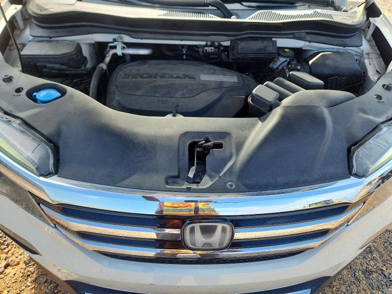 2017 HONDA PILOT TOURING 12