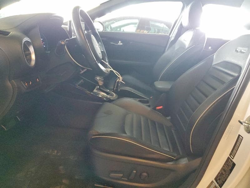 2022 KIA FORTE GT LINE 7