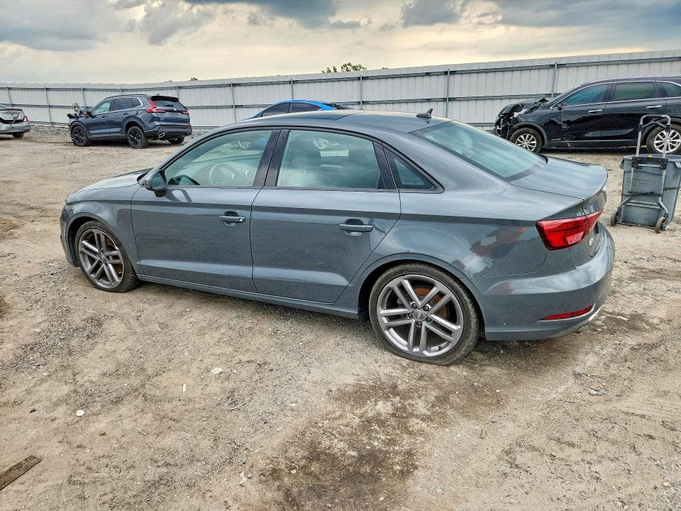 2018 AUDI A3 PREMIUM 2