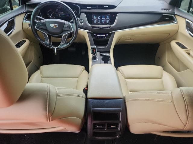 2018 CADILLAC XT5 8