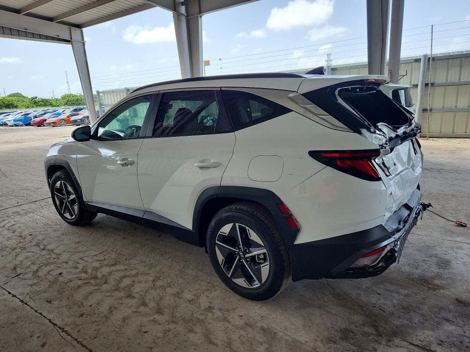 2026 HYUNDAI TUCSON SEL 2