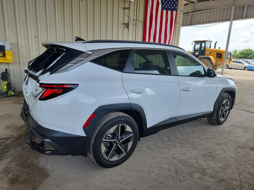 2026 HYUNDAI TUCSON SEL 3