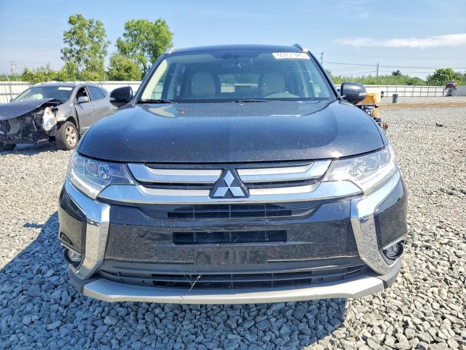 2018 MITSUBISHI OUTLANDER 5