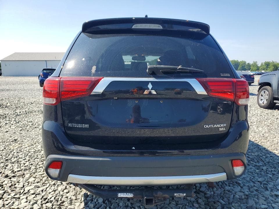 2018 MITSUBISHI OUTLANDER 6