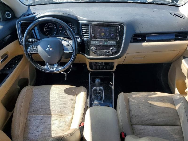 2018 MITSUBISHI OUTLANDER 8