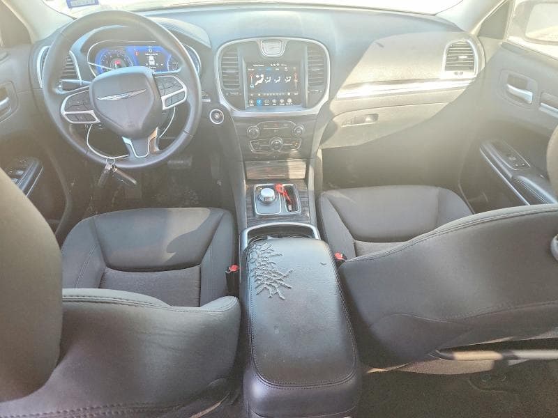 2020 CHRYSLER 300 TOURING 8
