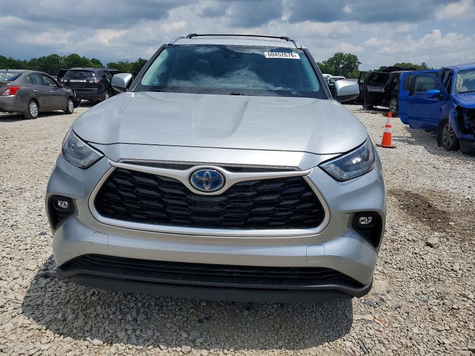 2020 TOYOTA HIGHLANDER HYBRID XLE 5