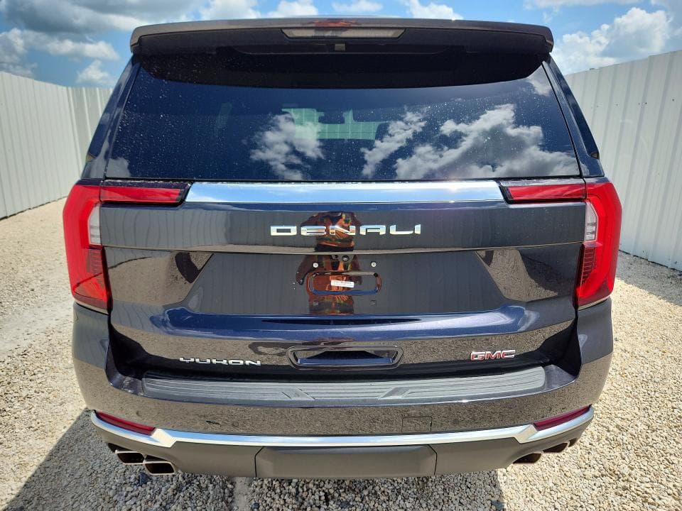 2026 GMC YUKON DENALI 6