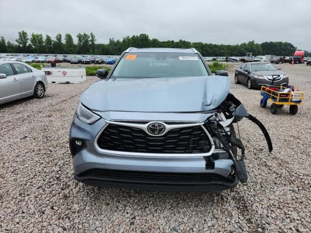 2021 TOYOTA HIGHLANDER XLE 5