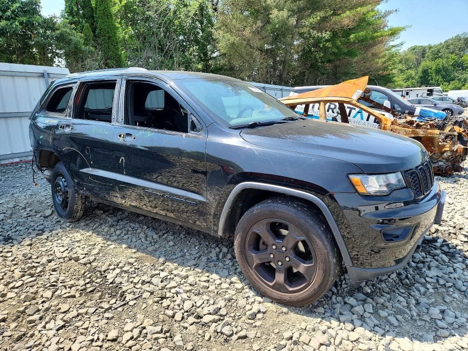 2018 JEEP GRAND CHEROKEE LAREDO 4