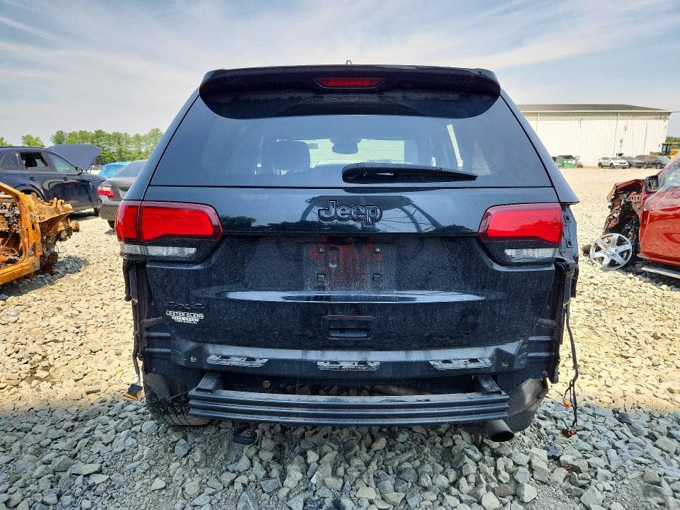 2018 JEEP GRAND CHEROKEE LAREDO 6
