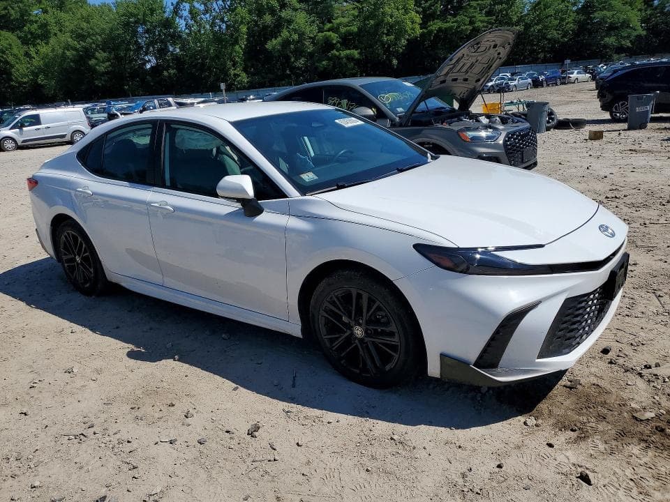 2025 TOYOTA CAMRY SE SE 4