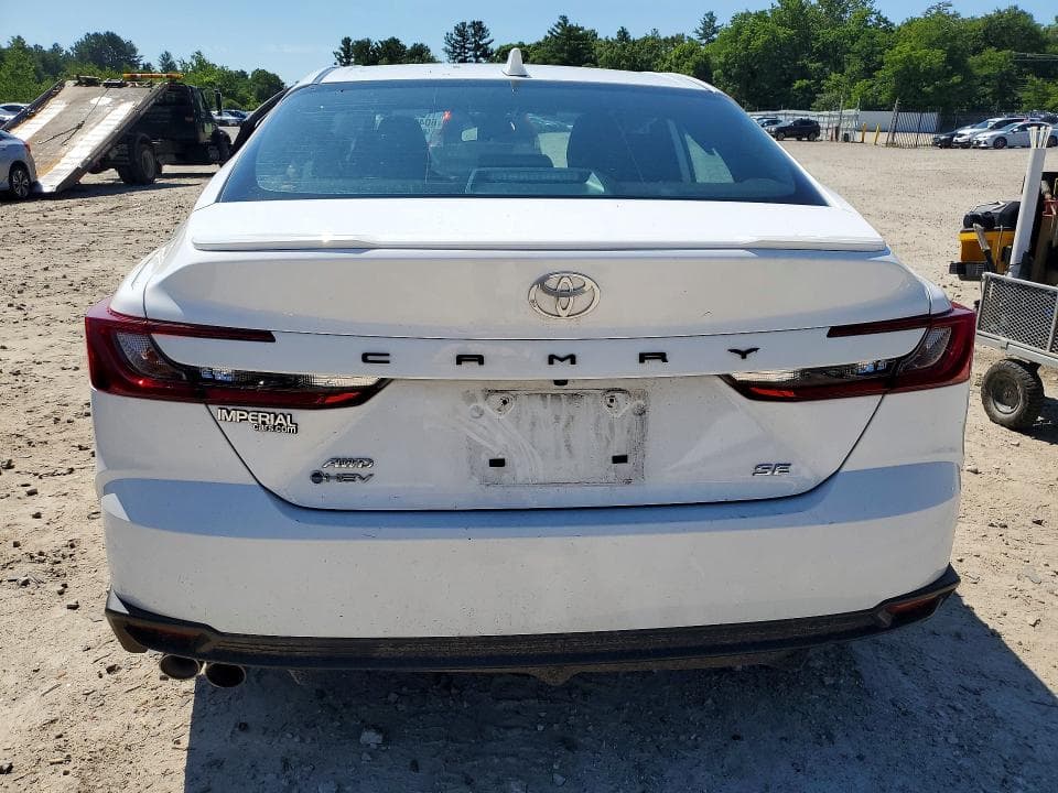 2025 TOYOTA CAMRY SE SE 6