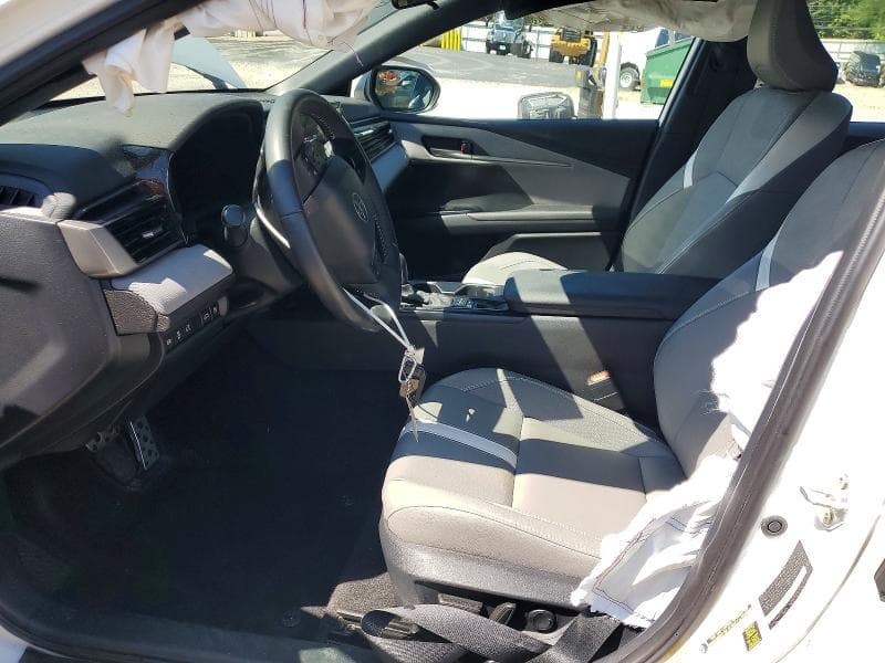2025 TOYOTA CAMRY SE SE 7