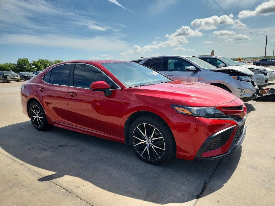 2021 TOYOTA CAMRY SE SE 4