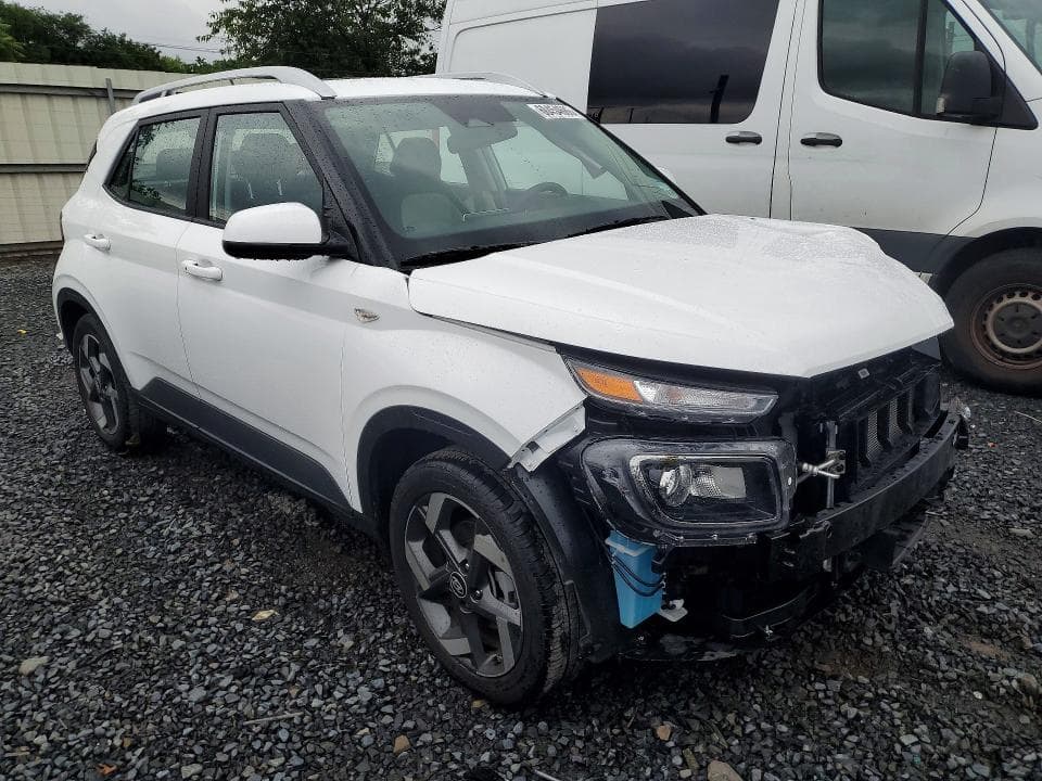 2026 HYUNDAI VENUE SEL 4