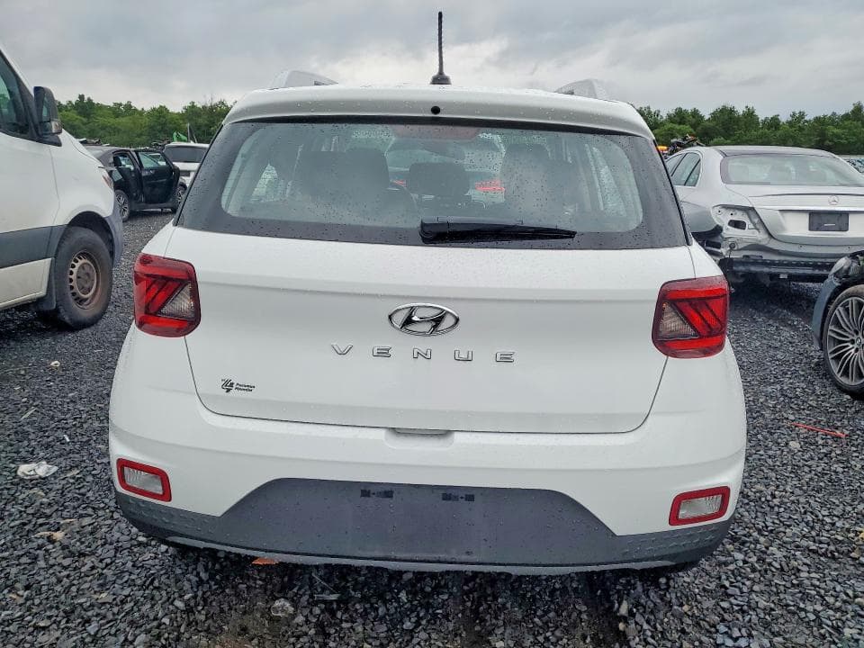 2026 HYUNDAI VENUE SEL 6