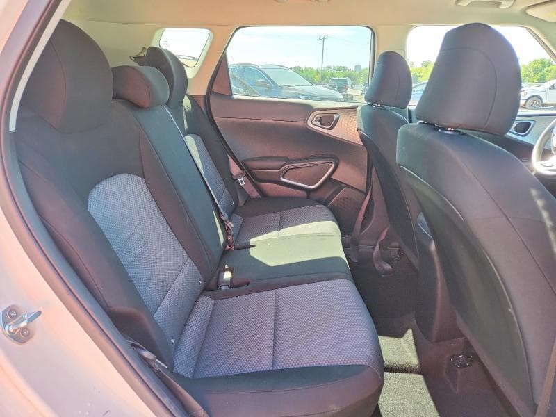 2023 KIA SOUL LX 10