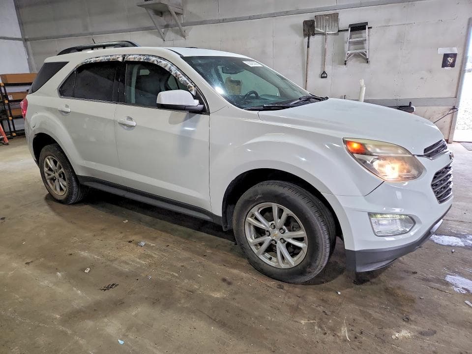 2017 CHEVROLET EQUINOX LT 4