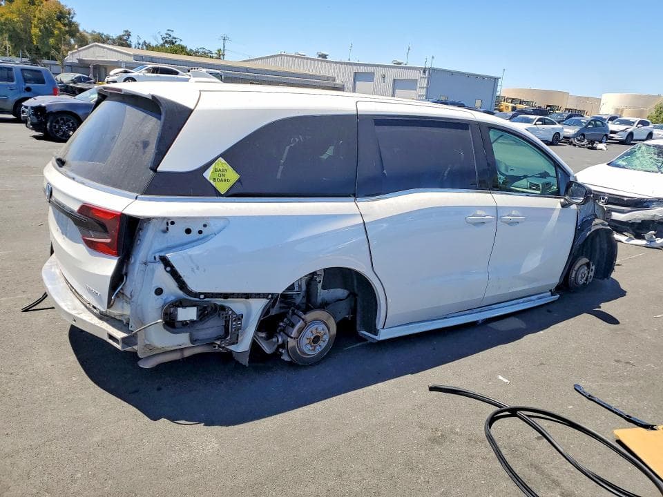 2023 HONDA ODYSSEY SPORT-L 3