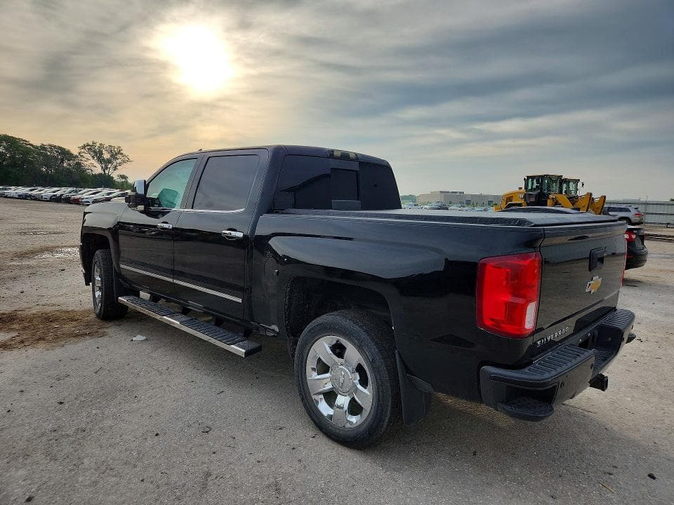 2017 CHEVROLET SILVERADO K1500 LTZ 2