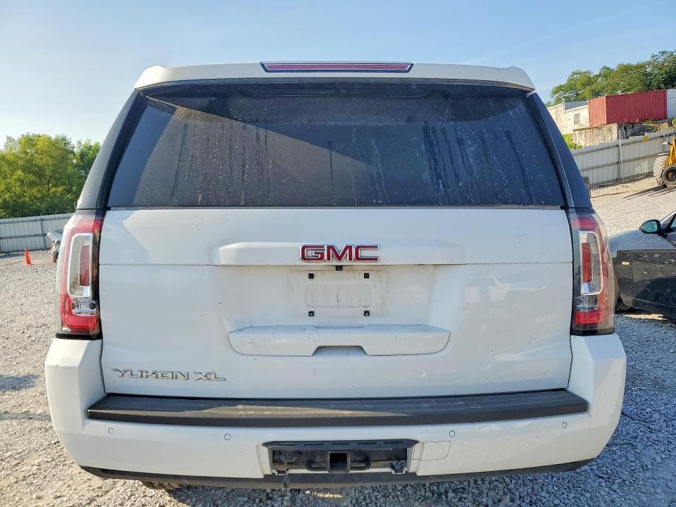 2020 GMC YUKON 4D DENALI 6