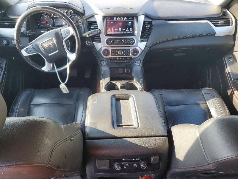 2020 GMC YUKON 4D DENALI 8
