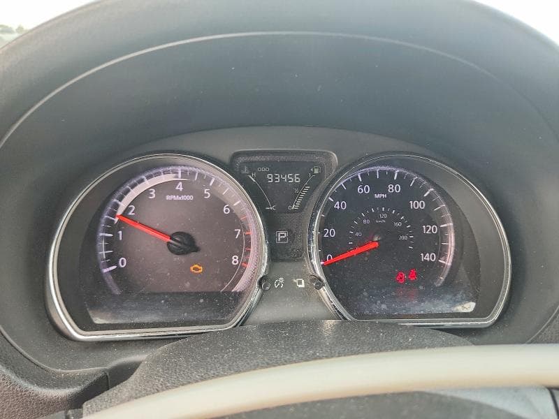 2017 NISSAN VERSA 1.6 SV 9
