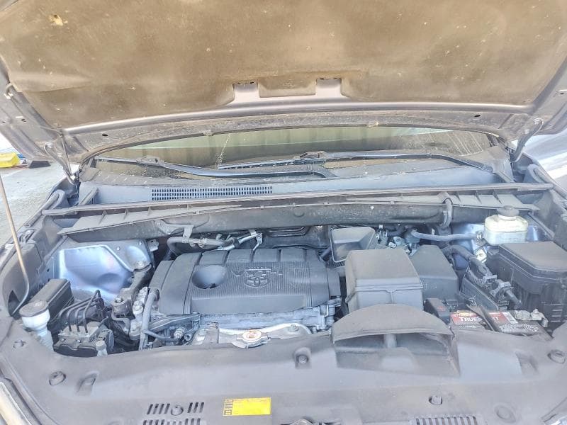 2018 TOYOTA HIGHLANDER LE 12