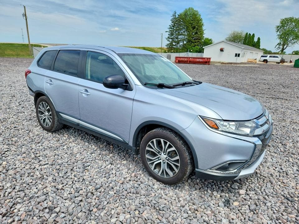 2017 MITSUBISHI OUTLANDER ES 4