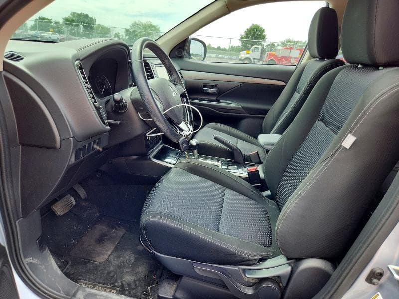 2017 MITSUBISHI OUTLANDER ES 7