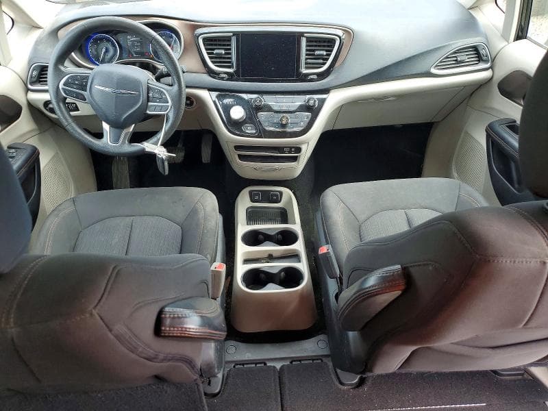 2017 CHRYSLER PACIFICA TOURING TOURING 8