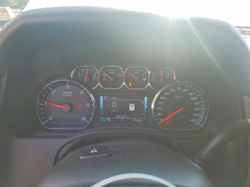 2017 CHEVROLET SUBURBAN K1500 LT 9
