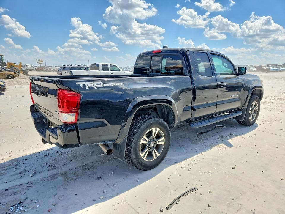 2016 TOYOTA TACOMA TRD SPORT 3