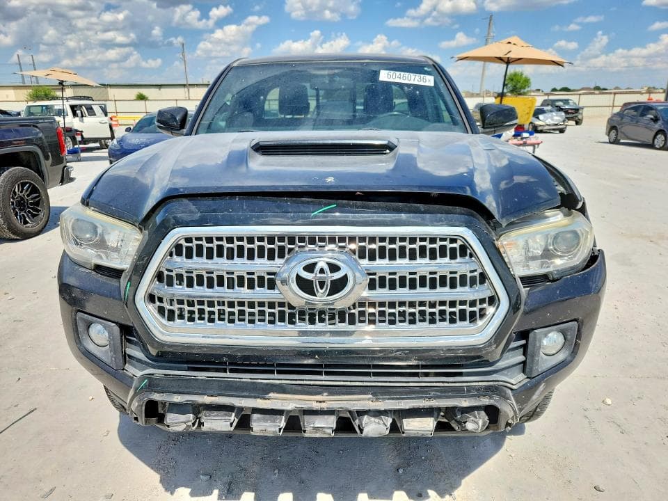 2016 TOYOTA TACOMA TRD SPORT 5