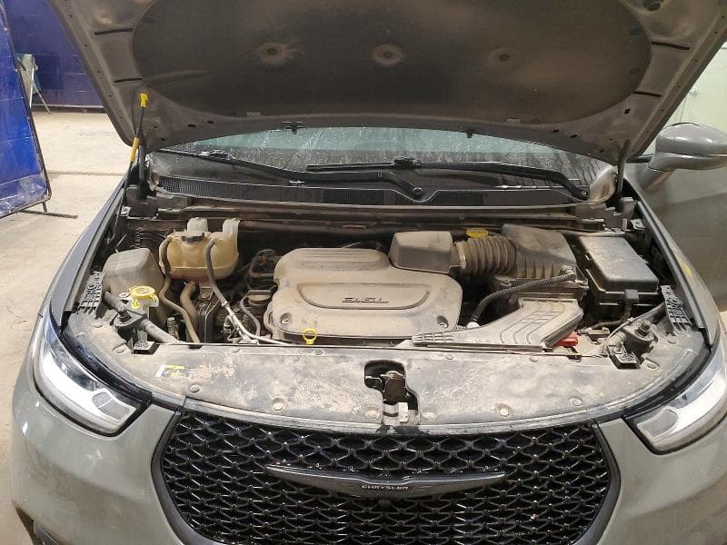 2021 CHRYSLER PACIFICA TOURING 12