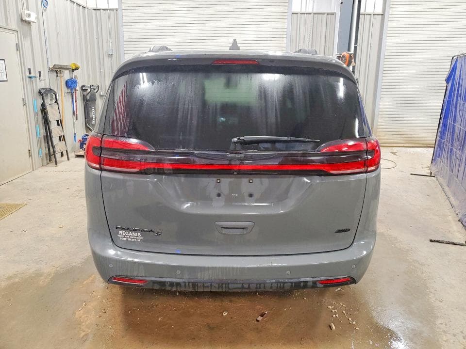 2021 CHRYSLER PACIFICA TOURING 6
