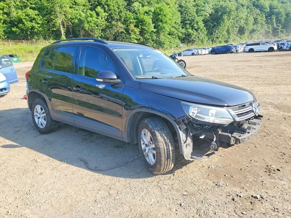 2017 VOLKSWAGEN TIGUAN S S 4