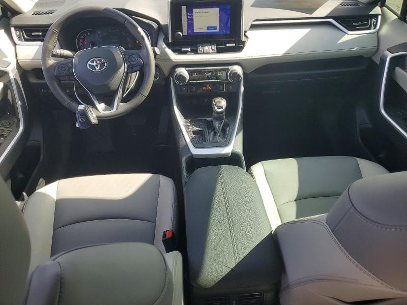 2023 TOYOTA RAV4 XLE PREMIUM 8