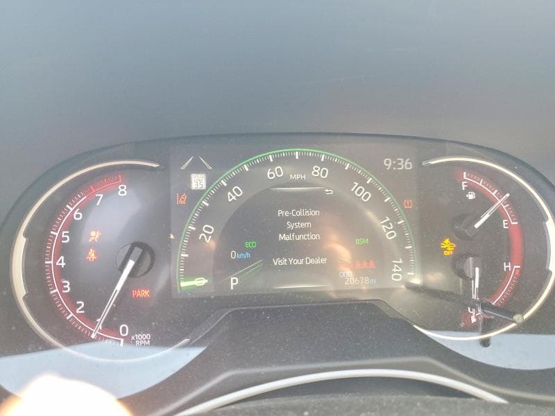 2023 TOYOTA RAV4 XLE PREMIUM 9