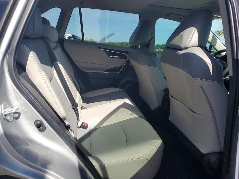 2023 TOYOTA RAV4 XLE PREMIUM 10